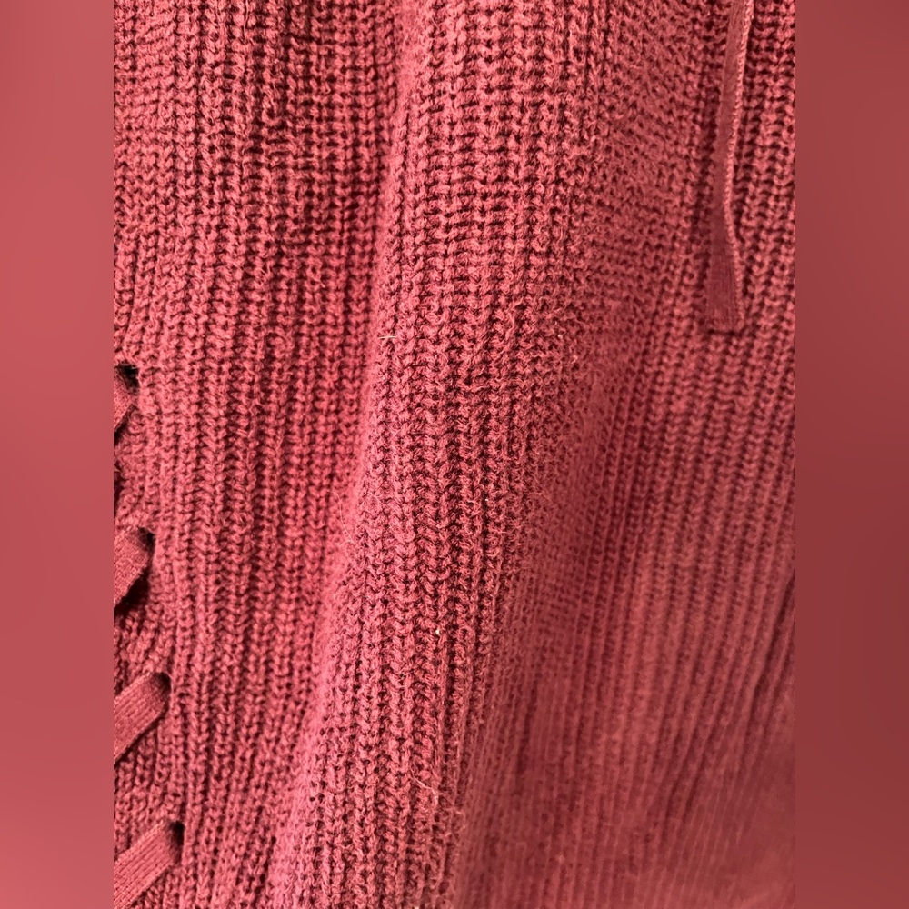 Sweater - Picture 6 of 9